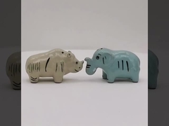 Blue 3d Animal Shaped Pottery Stoneware Salt And Pepper Shaker With Decal On Glaze