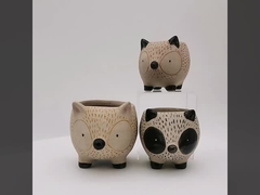 Wholesale hot sale lovely instagram 3D unique  hedgehog flower succulent pot in pottery clay ceramic